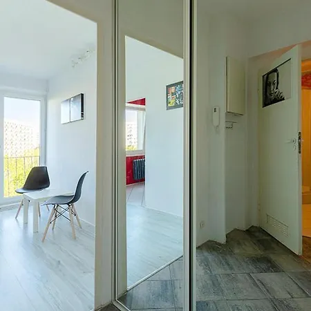 Studio 13 Apartment